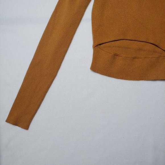 WILFRED | Yacine Cut Out Ribbed Long Sleeve Yellow Top Aritzia XS - Picture 6 of 9
